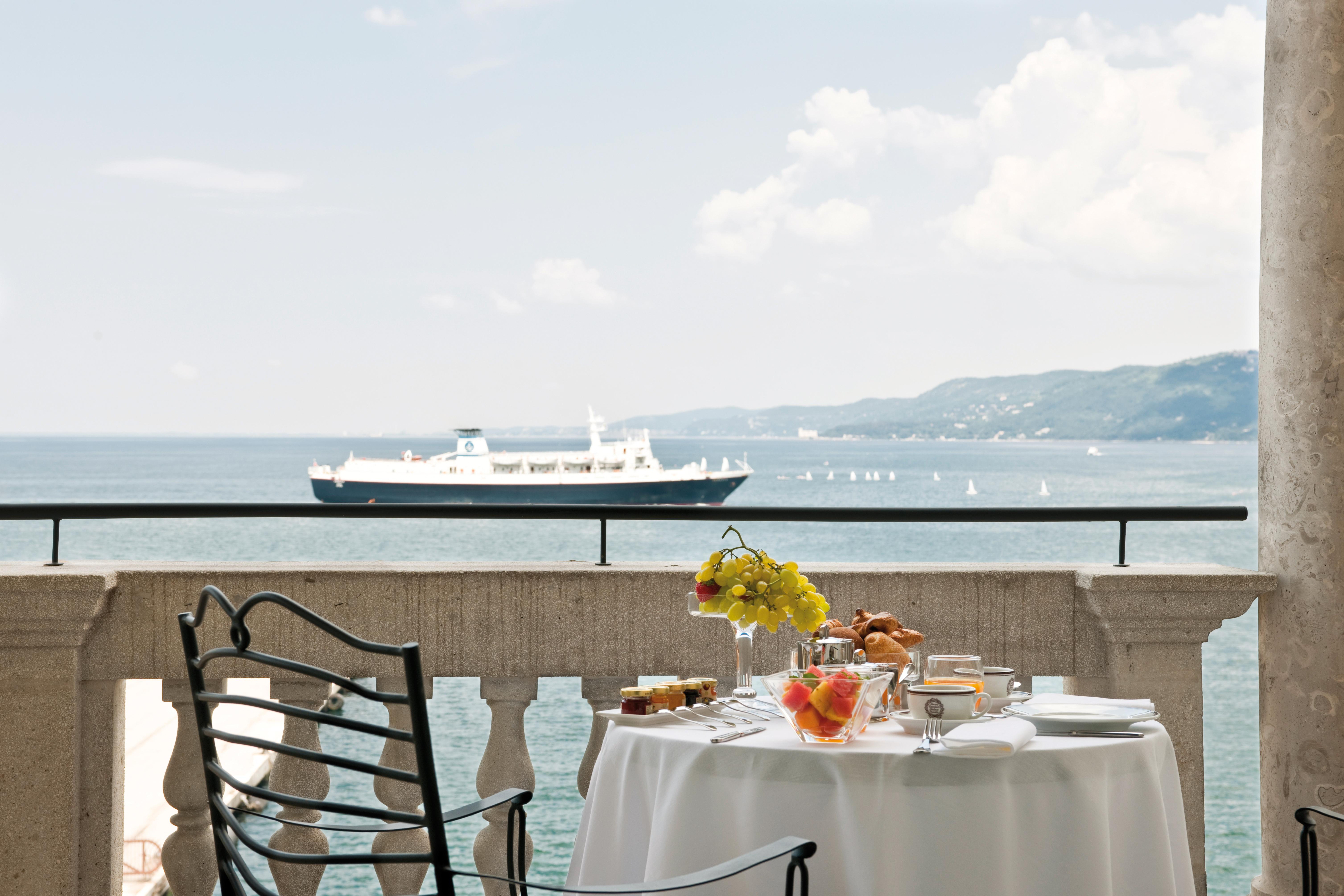 Savoia Excelsior Palace Trieste - Starhotels Collezione Eksteriør billede
